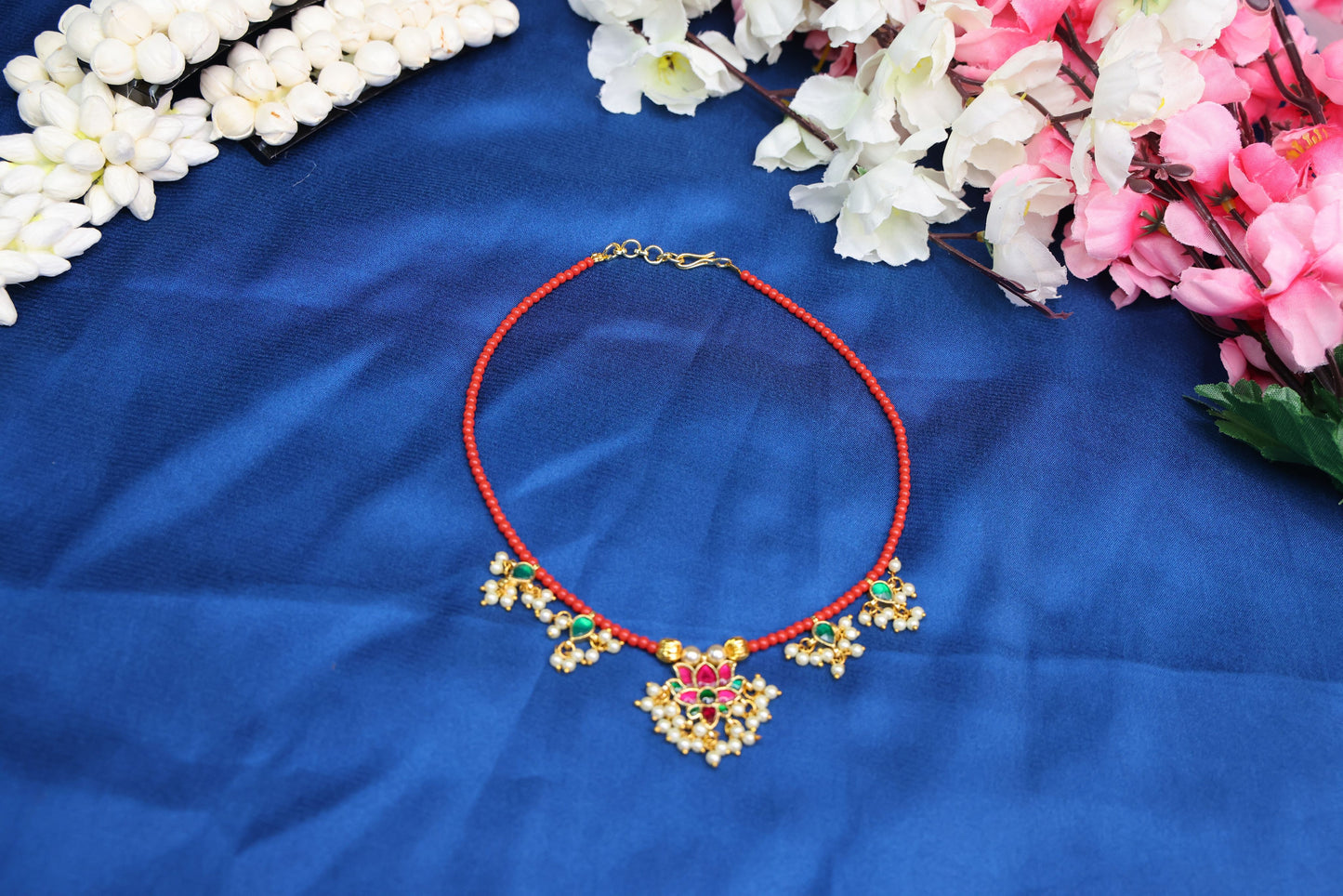 Contemporary Lotus Jadau Short Necklace