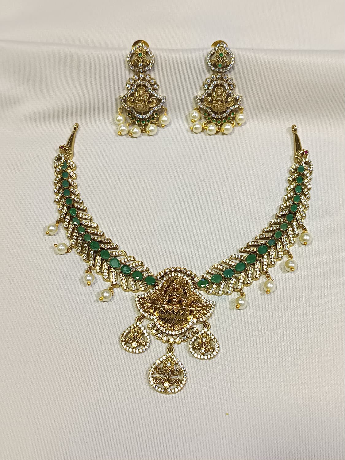 Modern Indo-Western Necksets for Women