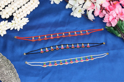 Cute Jadau Pendant Choker | Dainty Kundan Festive Neckpiece