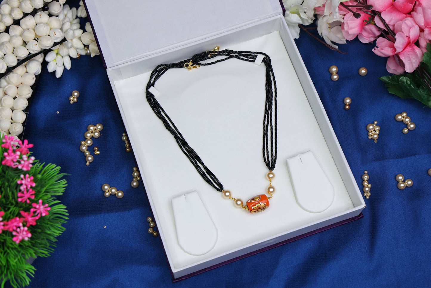 Trending Taiwan Coral Bunch Layered Black Beads Necklace