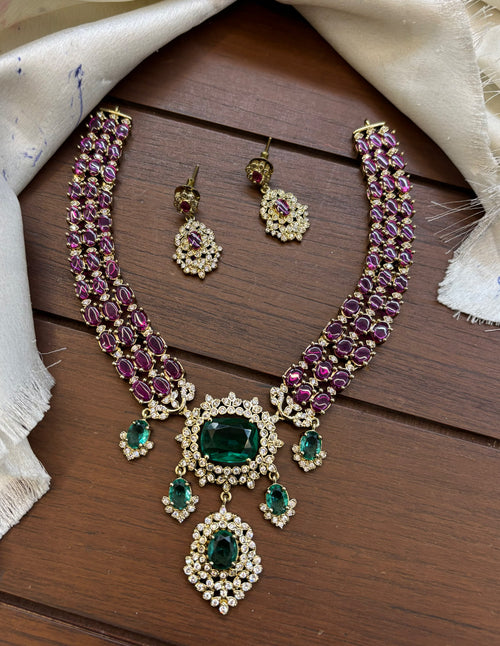 Trending statement necklace & earrings for party